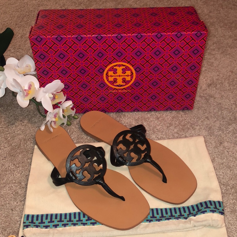 Tori Burch Miller square toe